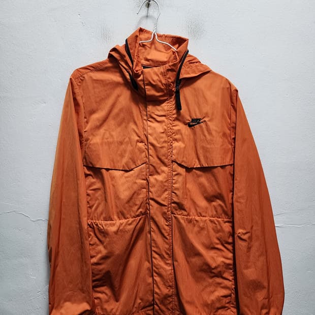 나이키 프리미엄 에센셜 M65 자켓