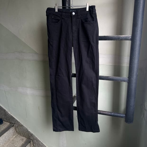 Armani Jeans AJ 클래식 스트레이트 블랙 데님 팬츠