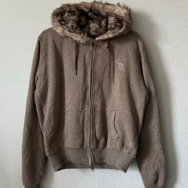 Abecrombie fur hoodie (오염 확인)