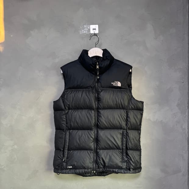 노스페이스 700 눕시 구스다운 패딩조끼 블랙