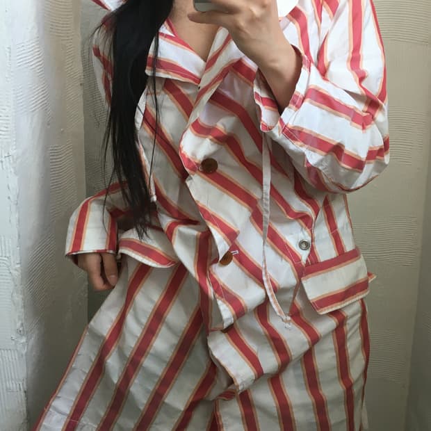 Vivienne Westwood 비비안웨스트우드 레드라벨 퍼프 슬리브 스