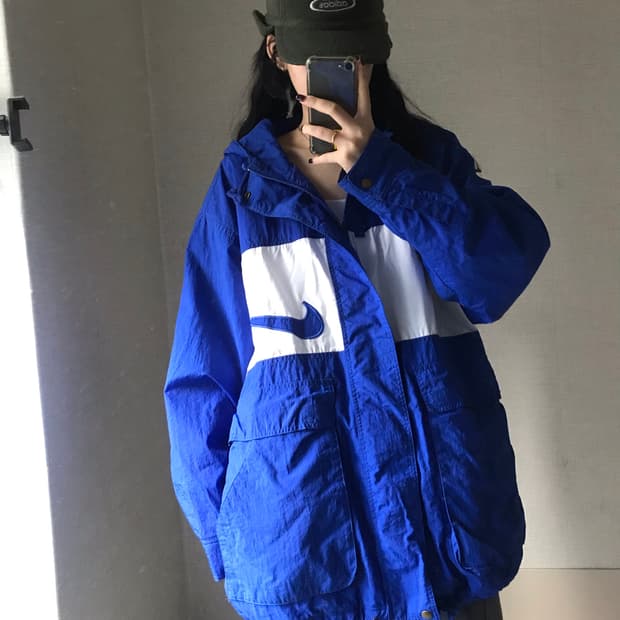 나이키 블루 빅로고 패딩