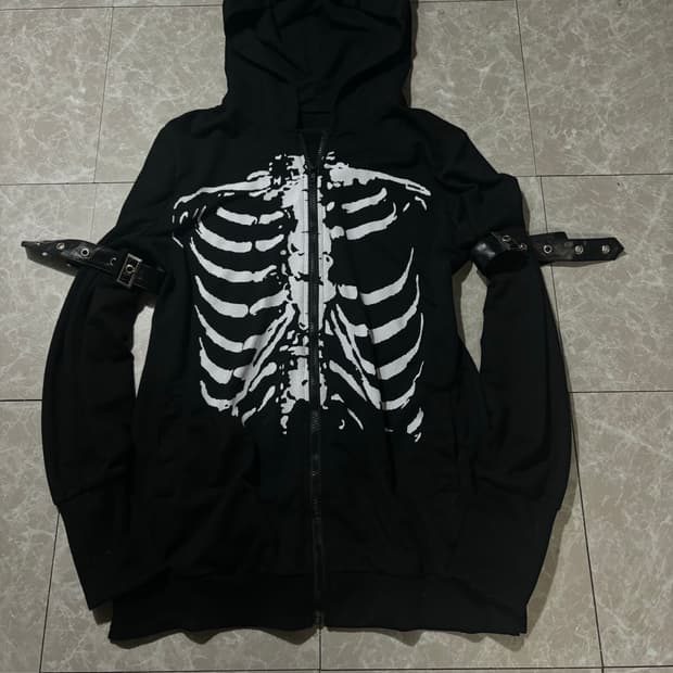 “Unknown” 00’s Bondage Punk Skull Cat Ho