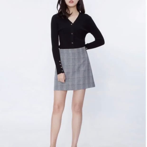 (새상품)(원가39900원)솔로이스트 체크스커트 66