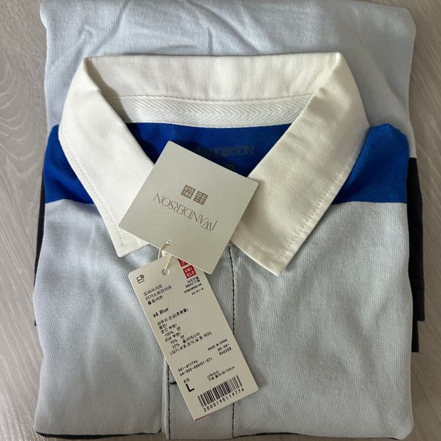 유니클로 JW앤더슨 오버사이즈 러거스트라이프 폴로셔츠 L 사이즈