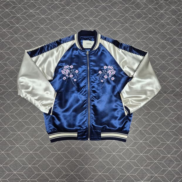 언더에어 사쿠라 스카쟌