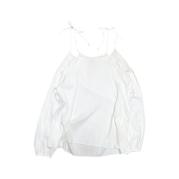 off-shoulder ribbon slit blouse_ivory