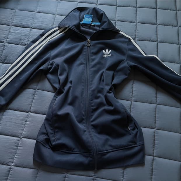 아디다스 유로파 져지 네이비 95사이즈