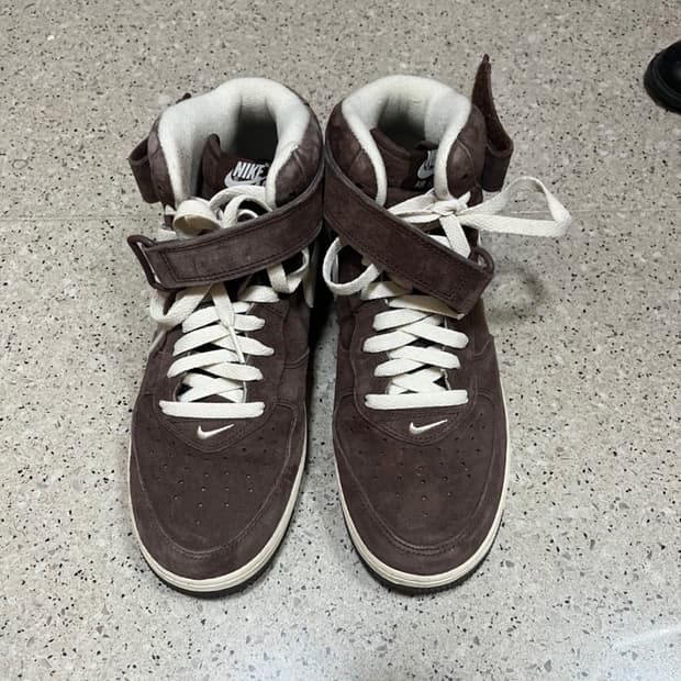 나이키 에어포스 1 미드 '07 QS 초콜릿 (265)