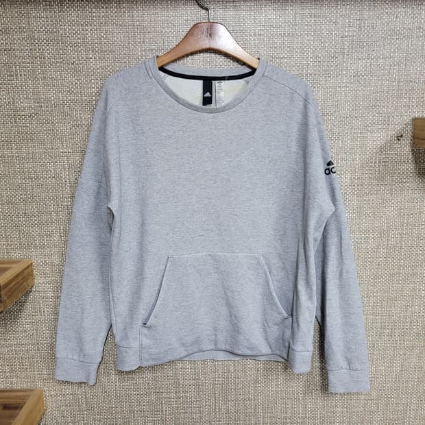 105사이즈 아디다스 맨투맨 