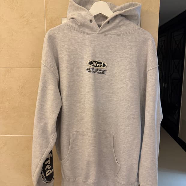헤리티지플로스 알프레드 후드티