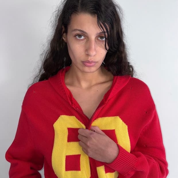 [S,M,L]기마구아스 69 니트 후드 집업/레드