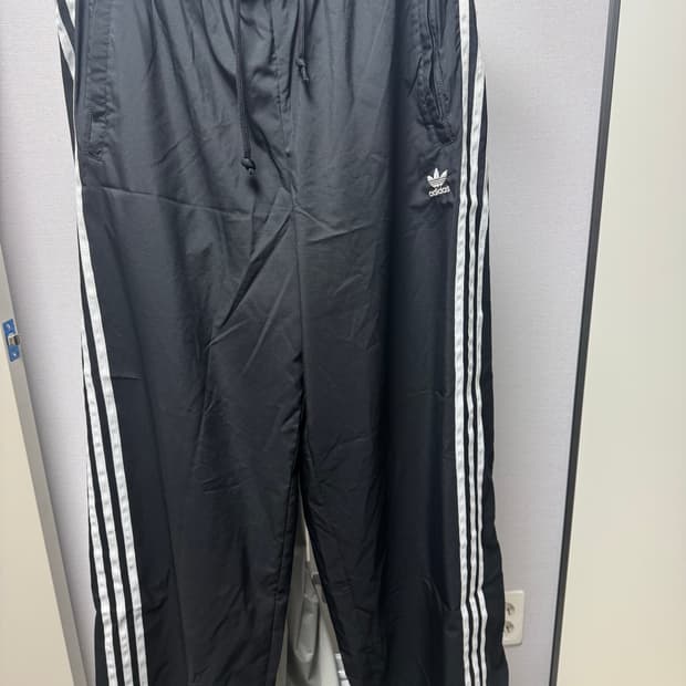 아디다스 아딜레니움 오버사이즈 트랙팬츠[M]