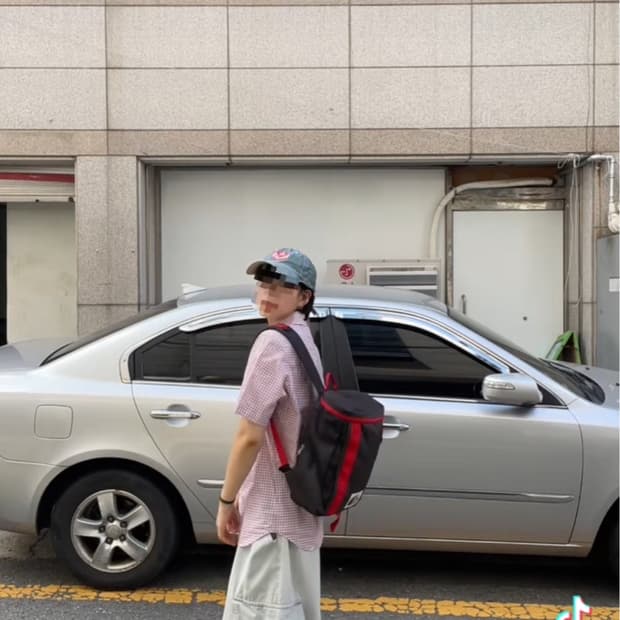 [가로 28] 노스페이스 블랙 & 레드 배색 백팩3.5