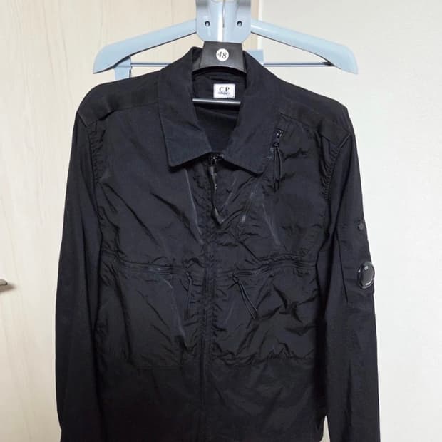 Cp컴퍼니 씨피컴퍼니 블랙 자켓 105