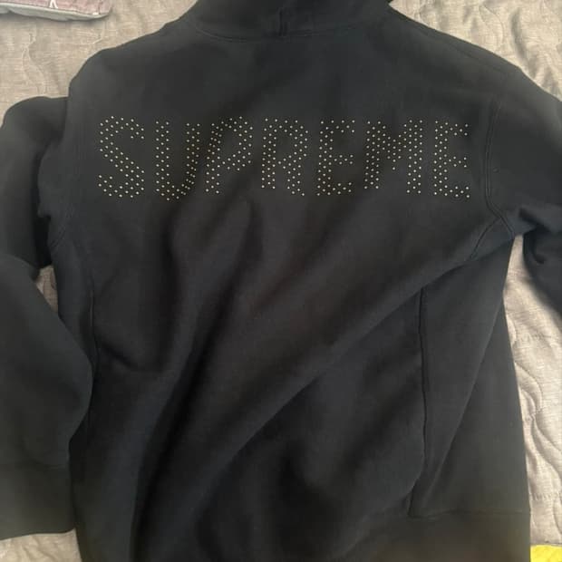 슈프림 스터디드 후드 스웨트셔츠