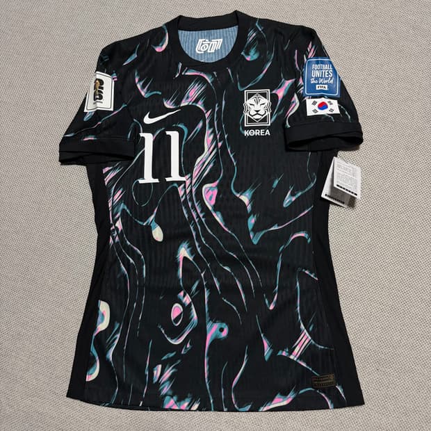 나이키 2024 대한민국 선수지급용 황희찬 마킹 어웨이 유니폼