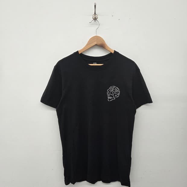 데우스 엑스 마키나 블랙 반팔 티셔츠 스컬 프린팅 남m