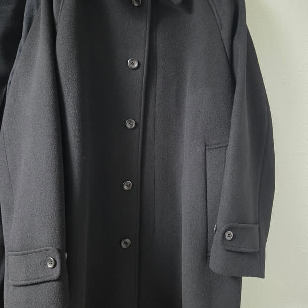 블랭크룸 24fw 발마칸 블랙