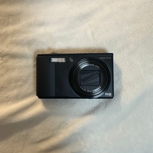 *장원영 디카* 리코 r8 디카 디지털카메차 