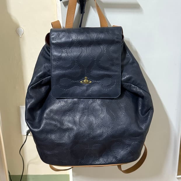 비비안 웨스트우드 네이비 백팩