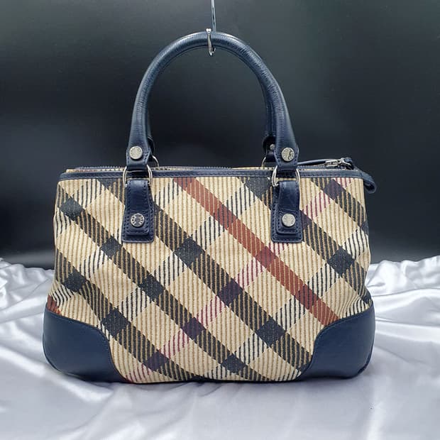 닥스 체크 토트백 중고 가방 은피아노