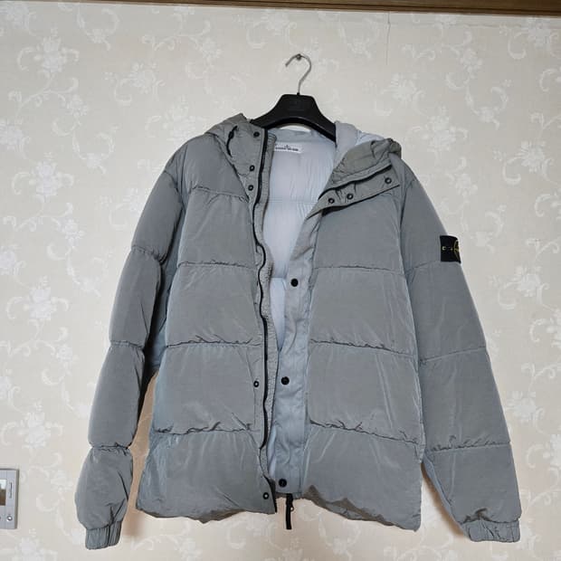 스톤아일랜드 나일론메탈 24fw 