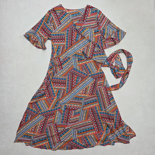 보헤미안 히피 에스닉 패턴 플레어 랩 원피스