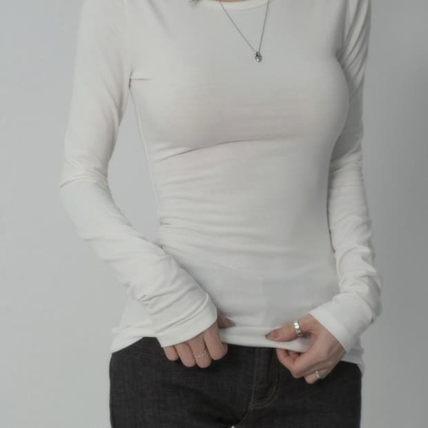 (새상품) 페일제이드 벨라 베이직 라운드넥 티 아이보리 1사이즈