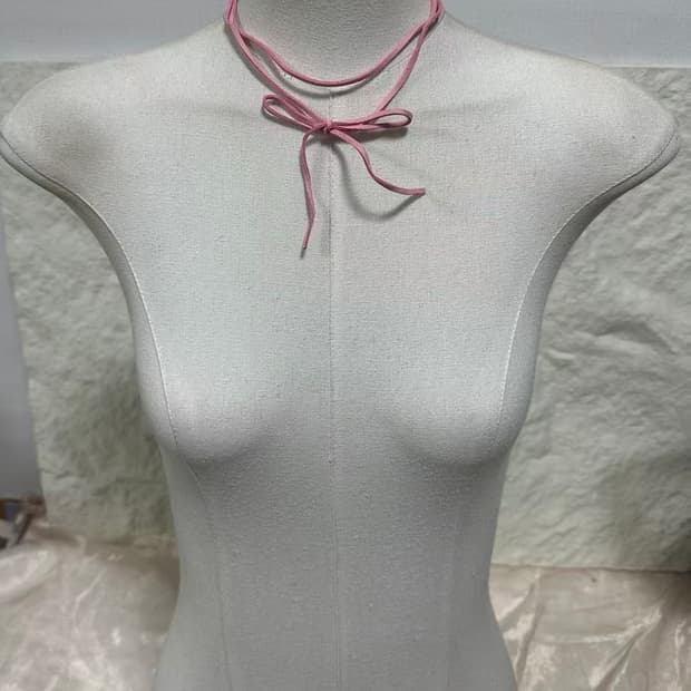 빈티지 핑크 레이어드 리본 스웨이드 초커 목걸이