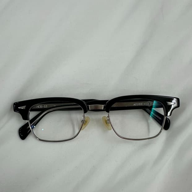 어크루 노스 12 sv