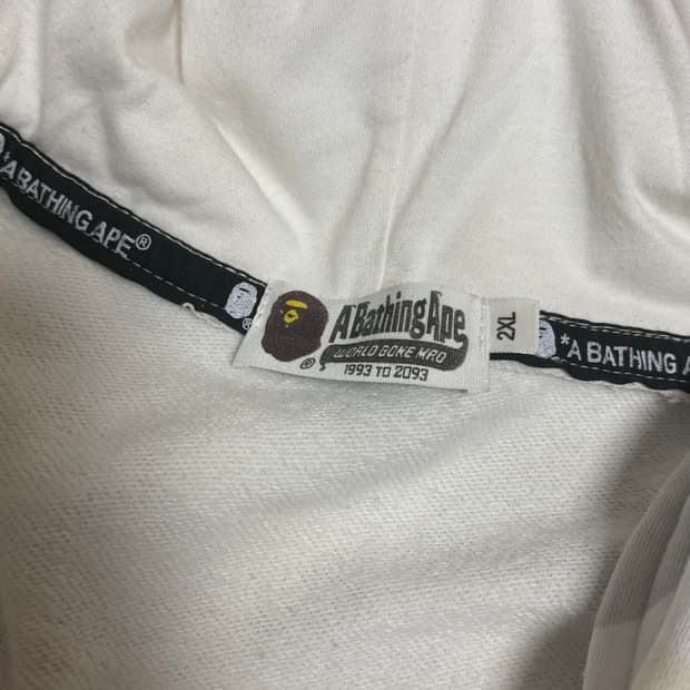 베이프 후드집업