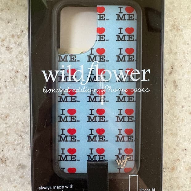 와일드플라워 아이폰16 케이스