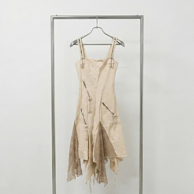 [COURTISANE] Multi-Zip Asymmetric Dress