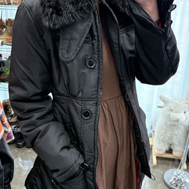 에코퍼 허리다트 블랙패딩