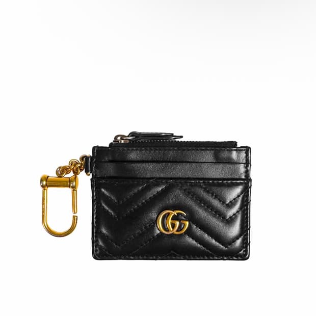 구찌 GG 마몬트 마틀라세 쉐브론 키체인 카드 지갑 블랙 627064