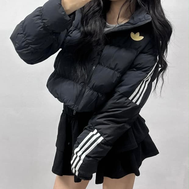 아디다스 신형 걸즈 크롭 푸퍼 패딩 다운 자켓(L)
