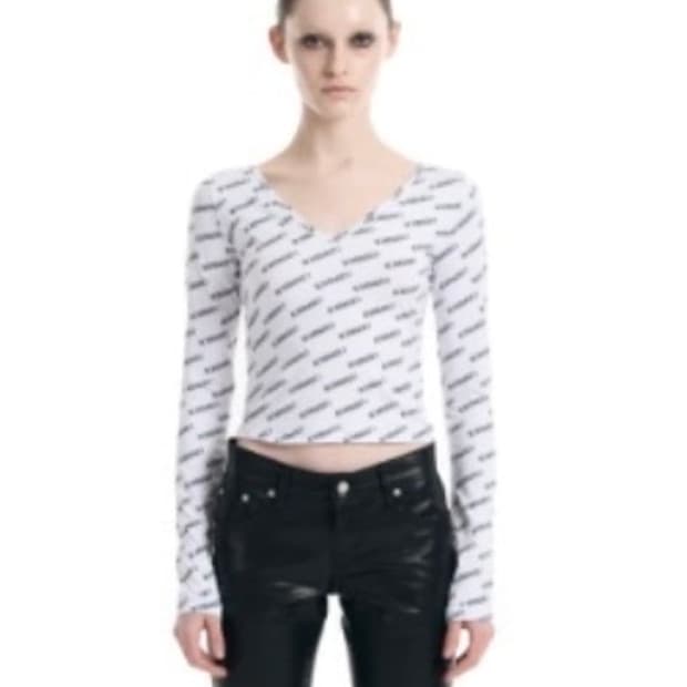 보헤미안서울 로고 롱슬리브