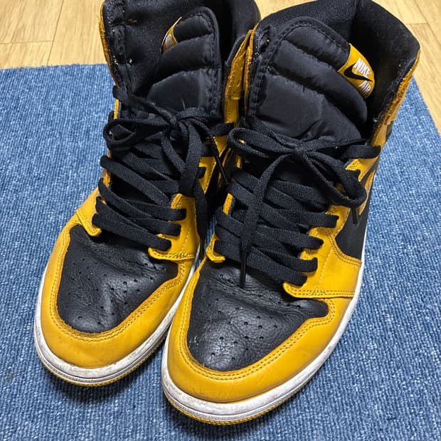 Nike 조던1 하이 택시(?)