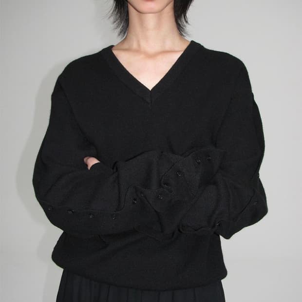 플리즈프로젝트 버튼 니트 블랙