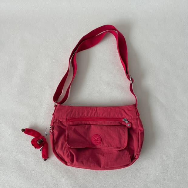 키플링(Kipling) 크로스백