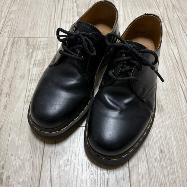 닥터마틴 1461 3홀 스무스 230