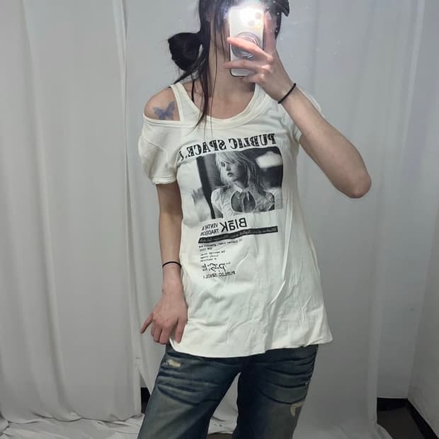 y2k 00's 프린팅 오프숄더 레이어링 반팔