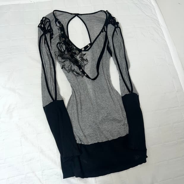 {Salvage}셀비지 아일렛 뒷트임 탑