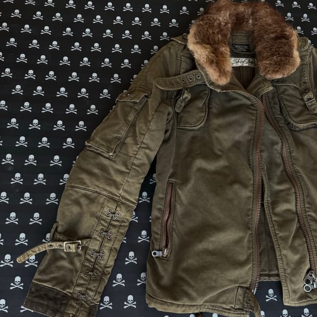 “Share Spirit” Archive Fur jacket