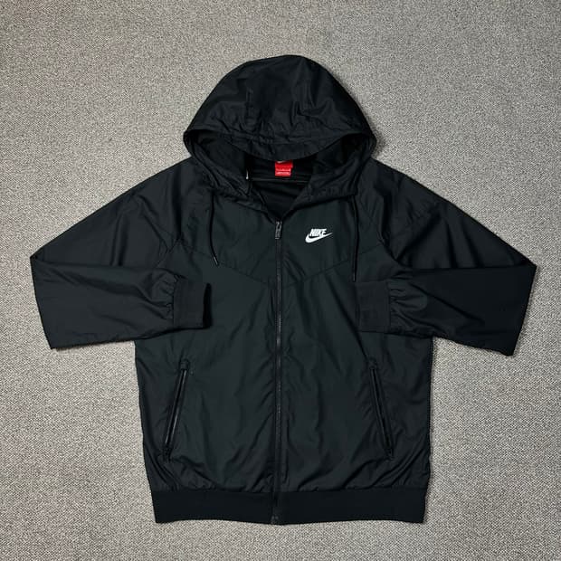 나이키 윈드러너 바람막이