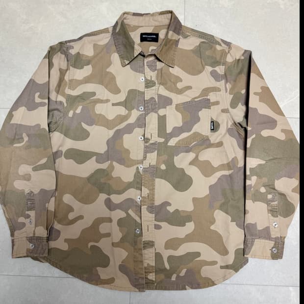 위캔더스 피로 카모 셔츠 M