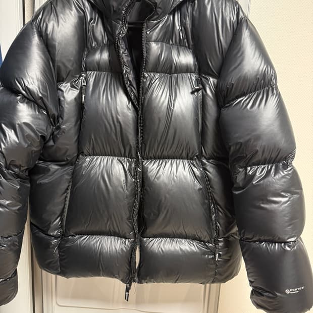 슈프림 23fw 페더웨이트 패딩 xl