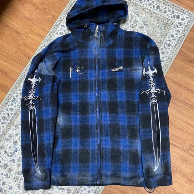 떠그 클럽Arab Sword Flannel Zip-up