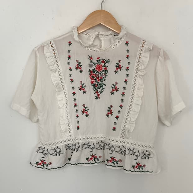 Ruffle stitch blouse